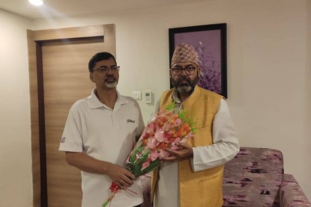 नरैनापुरका अध्यक्ष शाहले भेटे अर्थमन्त्री